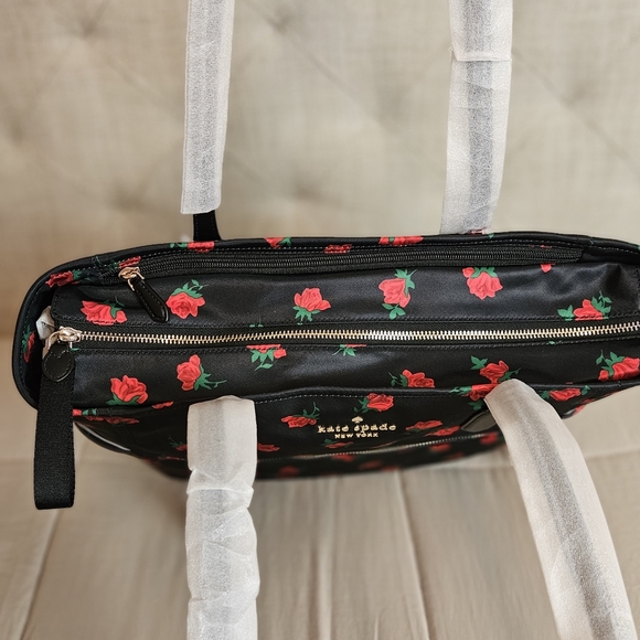 NWT Kate Spade Chelsea Rose Toss Printed Tote Black Red MSRP $349 - Picture 6 of 14